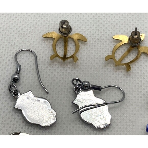 Lot of 6 Pairs Dangle Drop Pierced Earrings Animal Cat Turtle Owl Snake Bird - Picture 10 of 11